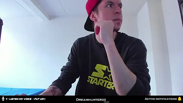 Snapshot of Headhunterdz chatting on February 2026 07:01:01 PM Headhunterdz online show from February 2026 07:01:01 PM