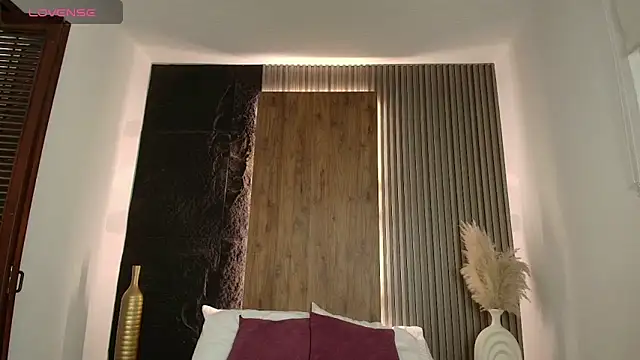 abby miller26 online show from December 2024 12:27:02 PM