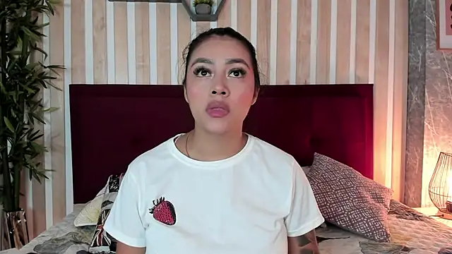 CameronCollins  online show from November 2025 11:02:02 AM