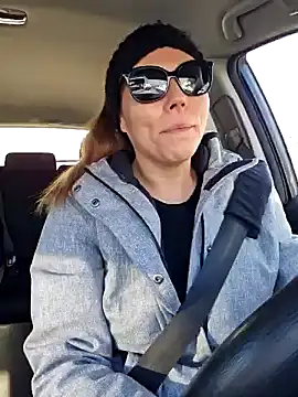 Ellie-L-Elizabeth online show from February 2025 08:17:02 PM