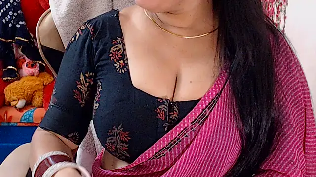 Snapshot of Naughty_Kashish chatting on June 2026 05:38:01 AM Naughty Kashish online show from June 2026 05:38:01 AM