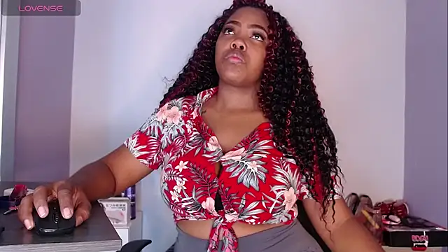 Snapshot of niawk_ chatting on February 2025 11:57:02 AM niawk online show from February 2025 11:57:02 AM