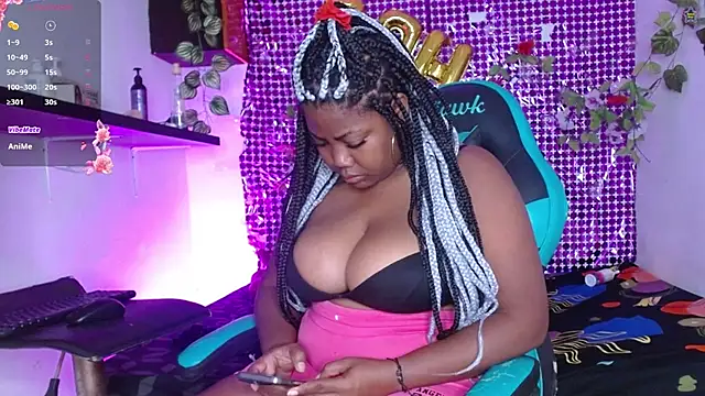 niawk  online show from February 2026 01:48:01 PM