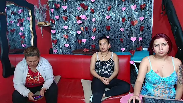 lesbiancuple online show from February 2025 12:35:02 AM