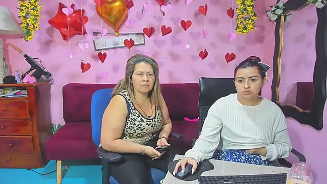 Snapshot of lesbiancuple chatting on February 2026 11:59:01 AM lesbiancuple online show from February 2026 11:59:01 AM