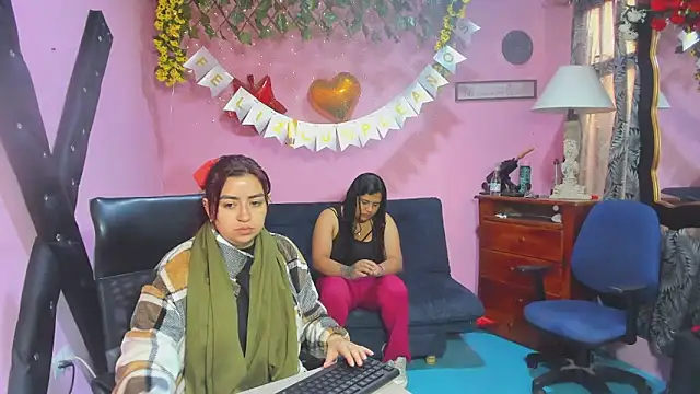 lesbiancuple online show from March 2026 11:47:01 AM