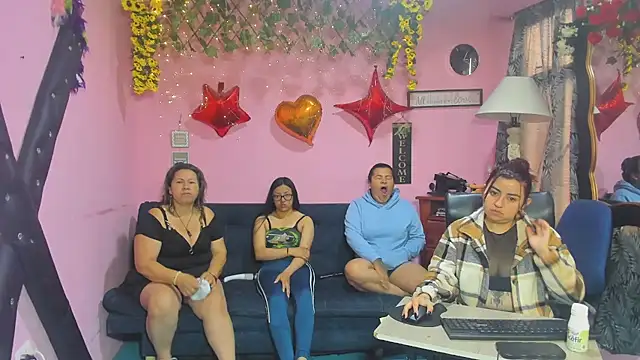 lesbiancuple online show from March 2026 12:10:02 PM