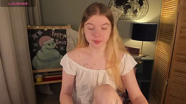 ohmyJuliet online show from December 2024 02:19:02 AM