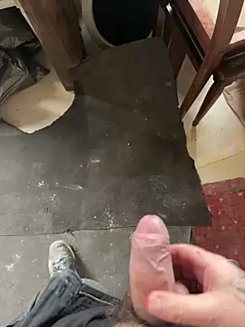 RenaudS-02 online show from December 2024 01:43:01 PM