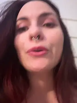 LunaMoongirl online show from January 2025 04:44:01 PM