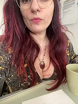 LunaMoongirl online show from February 2025 12:36:02 PM