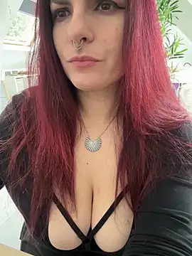 LunaMoongirl online show from February 2026 02:32:01 PM