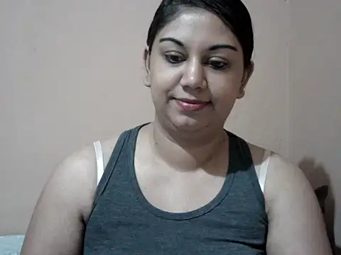 Snapshot of bellachow10 chatting on May 2026 07:16:01 AM bellachow10 online show from May 2026 07:16:01 AM