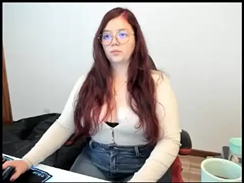 kayortiiz online show from January 2025 12:15:01 AM