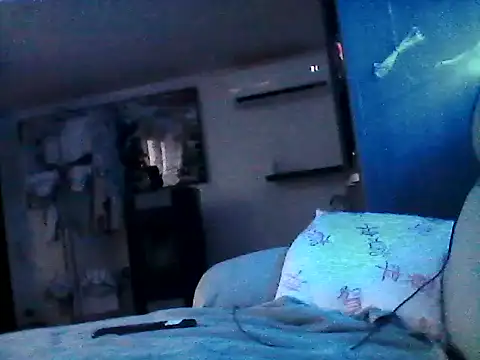 mickzizi online show from December 2024 08:19:02 AM