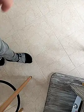 mickzizi online show from March 2025 08:15:01 AM