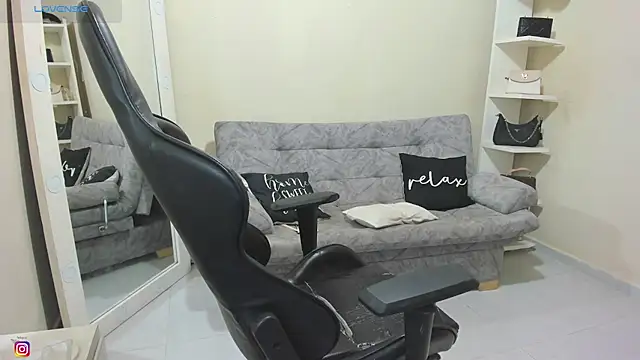 Snapshot of candy_alicee chatting on July 2026 02:13:01 PM candy alicee online show from July 2026 02:13:01 PM