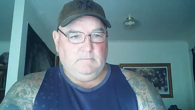 Snapshot of HOTANAL chatting on January 2025 12:50:01 AM HOTANAL online show from January 2025 12:50:01 AM