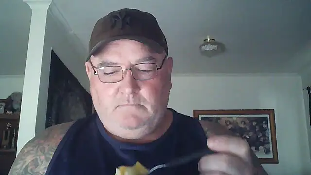 Snapshot of HOTANAL chatting on January 2025 03:41:01 AM HOTANAL online show from January 2025 03:41:01 AM