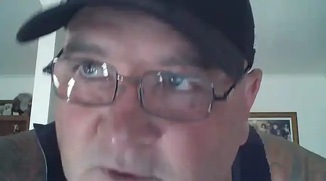 Snapshot of HOTANAL chatting on March 2025 06:05:02 AM HOTANAL online show from March 2025 06:05:02 AM