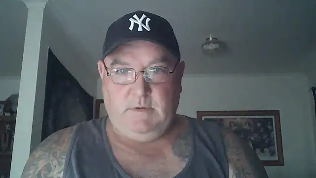 Snapshot of HOTANAL chatting on March 2025 11:01:02 PM HOTANAL online show from March 2025 11:01:02 PM