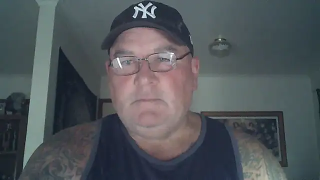 Snapshot of HOTANAL chatting on March 2025 12:17:01 AM HOTANAL online show from March 2025 12:17:01 AM