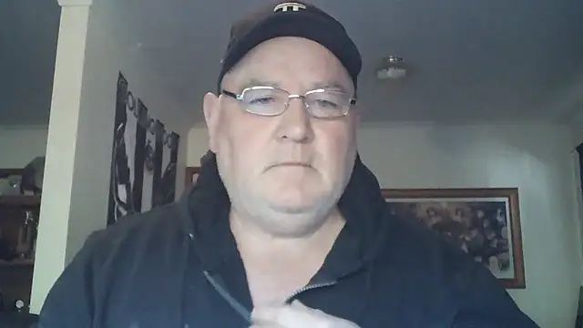 Snapshot of HOTANAL chatting on October 2025 10:12:02 PM HOTANAL online show from October 2025 10:12:02 PM