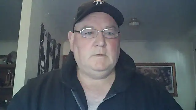 Snapshot of HOTANAL chatting on October 2025 10:10:01 PM HOTANAL online show from October 2025 10:10:01 PM