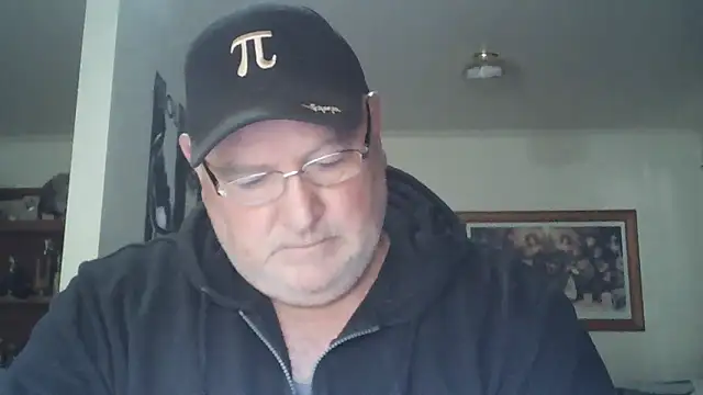 Snapshot of HOTANAL chatting on November 2025 10:14:01 PM HOTANAL online show from November 2025 10:14:01 PM