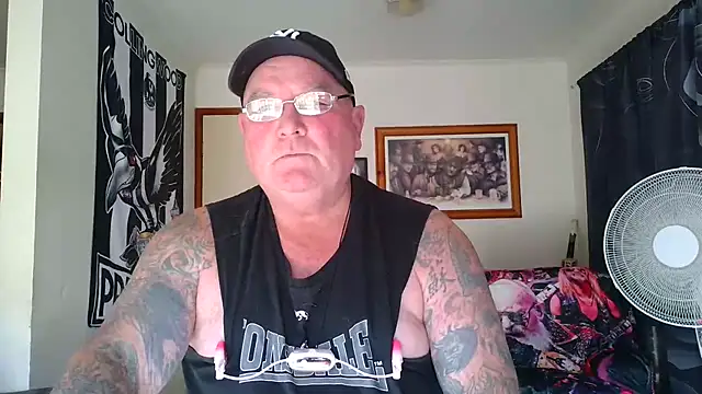 Snapshot of HOTANAL chatting on March 2026 06:19:01 AM HOTANAL online show from March 2026 06:19:01 AM