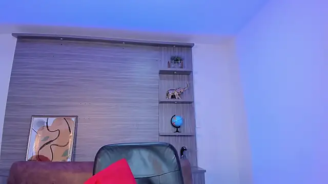 kimbrownn online show from March 2025 09:54:02 PM