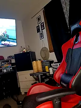 yellowwetfox online show from January 2025 04:08:01 AM