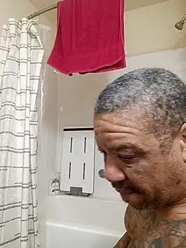 yellowwetfox online show from February 2026 09:43:01 AM