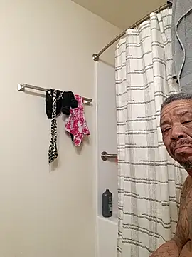 yellowwetfox online show from March 2026 10:54:02 AM