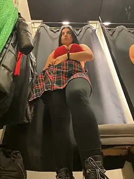 CrazzyChicks online show from October 2025 07:41:01 AM