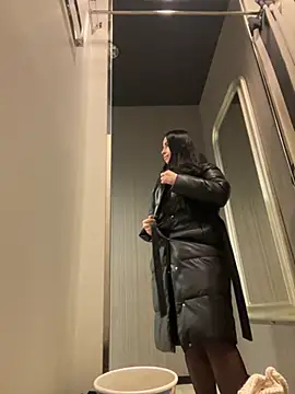 CrazzyChicks online show from March 2026 06:41:02 AM