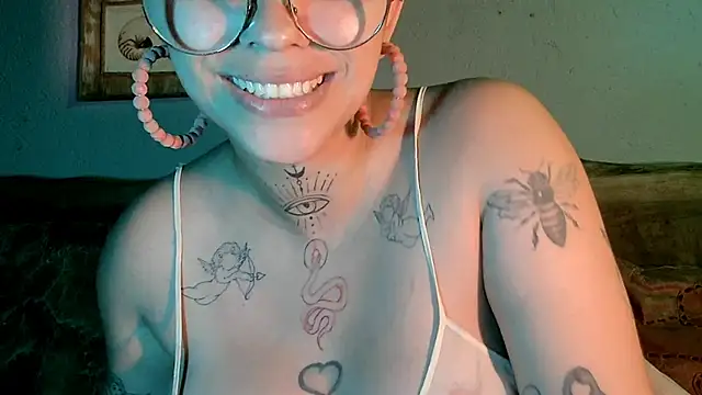 Lilmuh  online show from February 2025 02:26:01 AM