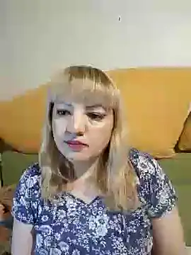 stefanyharper16 online show from September 2025 02:39:02 PM