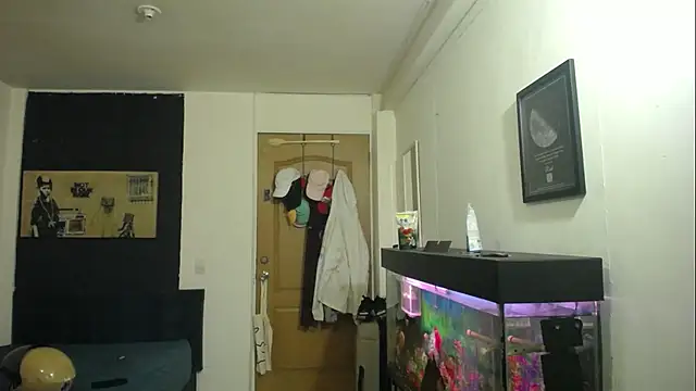 romeolovedark online show from February 2025 11:26:01 PM