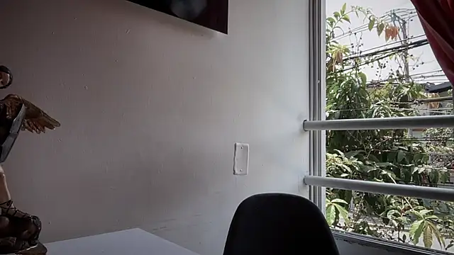 romeolovedark online show from September 2025 03:50:02 PM