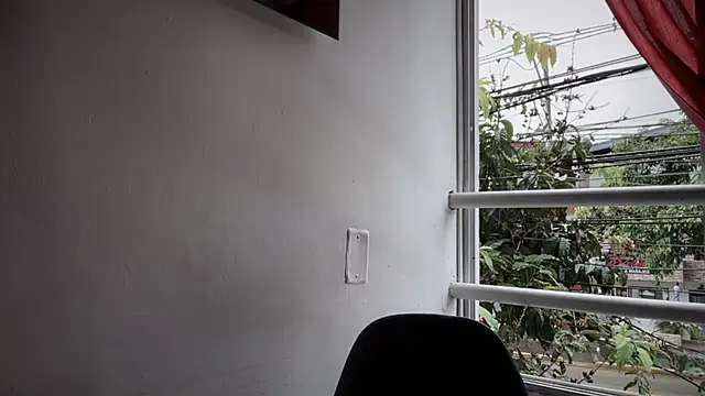 romeolovedark online show from October 2025 07:43:01 PM