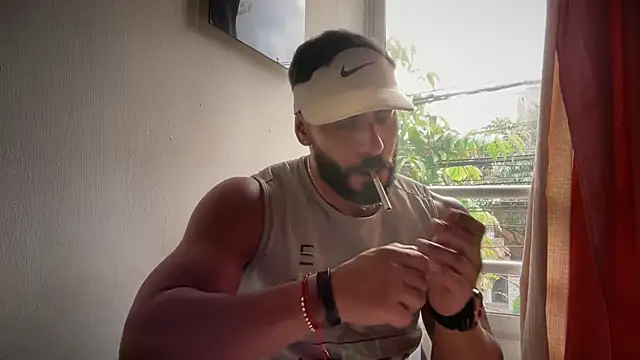 romeolovedark online show from February 2026 07:23:01 PM