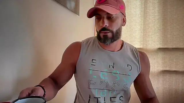 romeolovedark online show from March 2026 02:45:03 PM