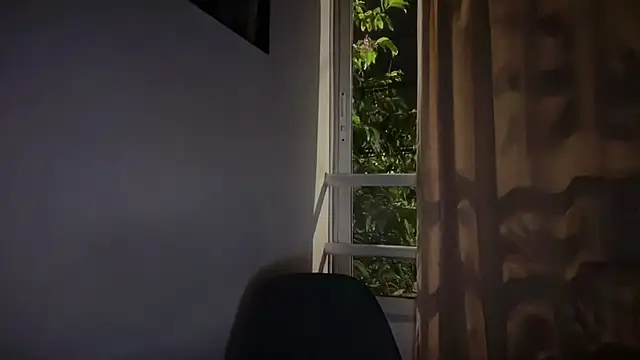 romeolovedark online show from April 2026 05:51:02 AM