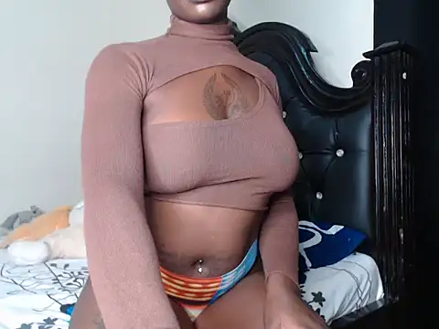 queenvenus2 online show from February 2025 01:57:01 PM