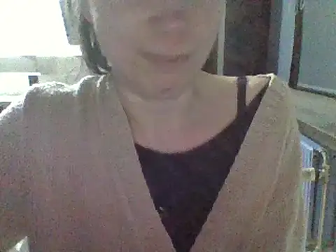 Moi Lina online show from February 2025 11:53:02 PM