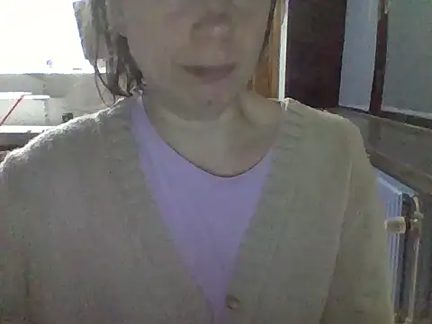 Moi Lina online show from November 2025 01:25:02 AM