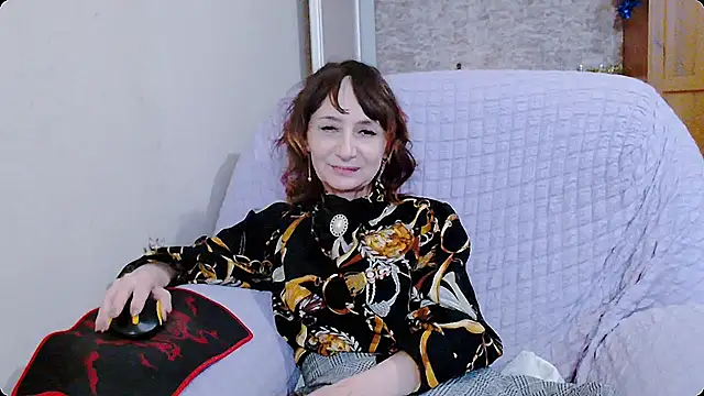 AnnieEltgant online show from December 2024 10:10:02 AM