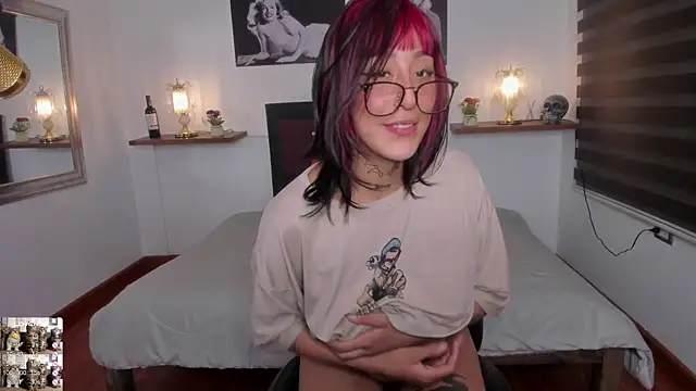 Snapshot of Mariana_Joness chatting on January 2025 05:16:01 AM Mariana Joness online show from January 2025 05:16:01 AM