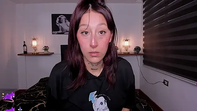 Snapshot of Mariana_Joness chatting on October 2025 01:57:01 AM Mariana Joness online show from October 2025 01:57:01 AM